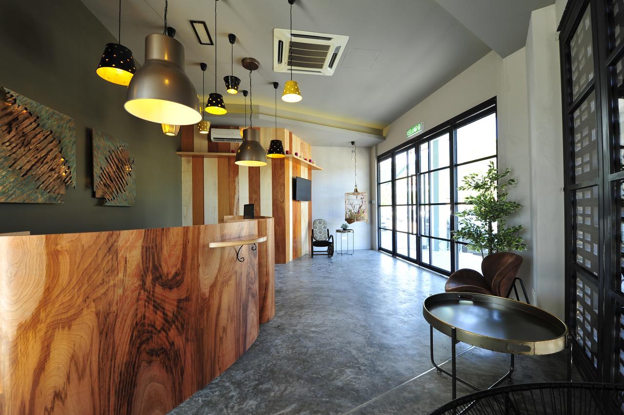 Finess Basic Hotel Malacca Eksteriør bilde